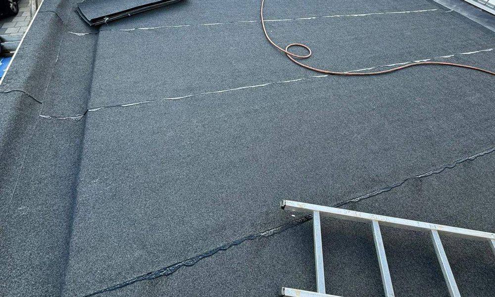 Bitumen Dak Lisse